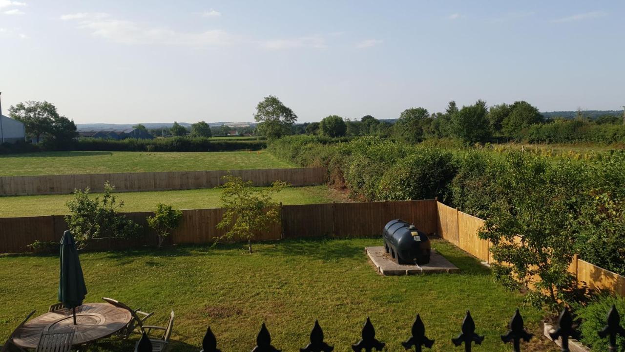Millbatch Farm Bed & Breakfast Glastonbury Ngoại thất bức ảnh